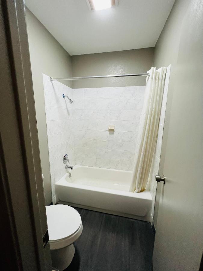 Deluxe Inn Bossier City Buitenkant foto